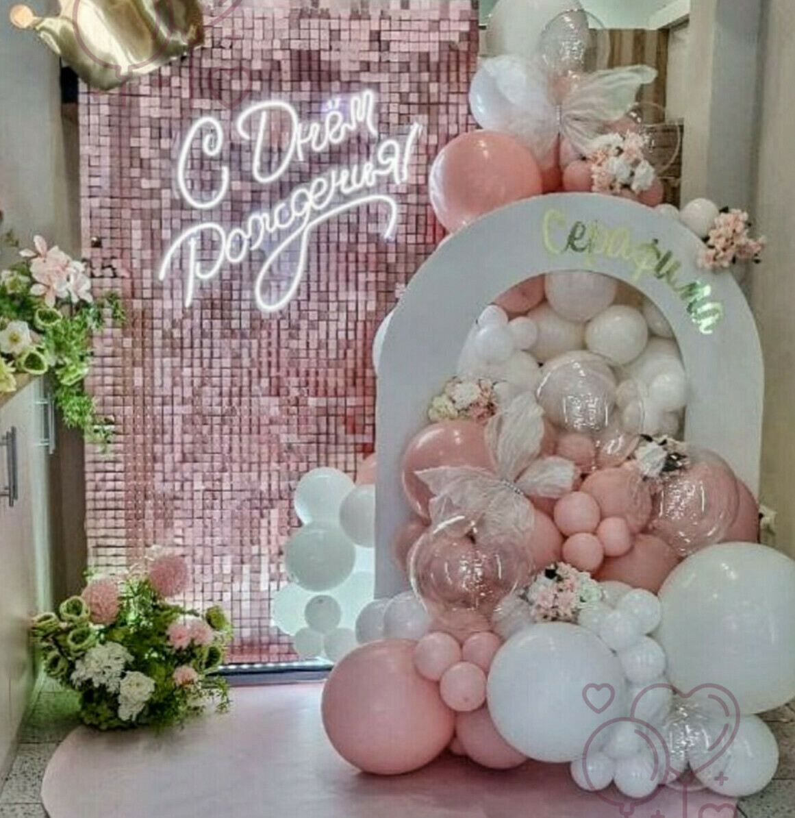 аренда пайетки и фотозоны для девочки фотозона розовые пайетки