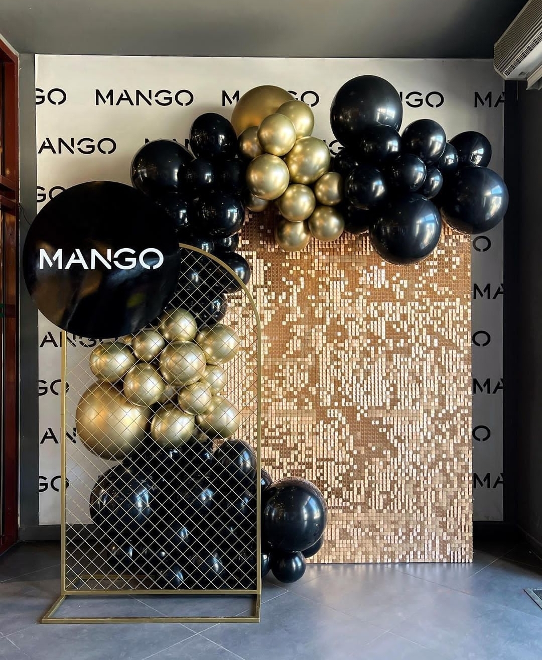 Реклама вашего бизнеса - брендированные фотозоны корпоративная фотозона